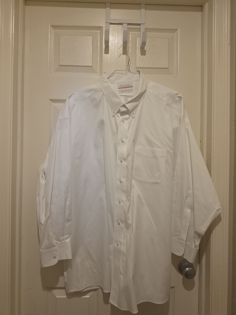 Roundtree & Yorke Gold Label Button-Up White Dress Shirt Size 20  34